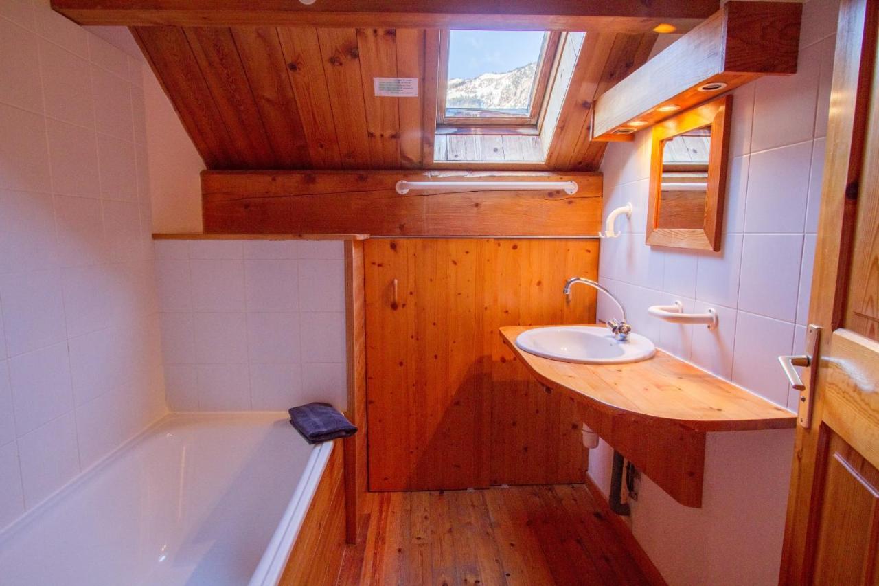 Chalet Le Melezin Hameau Des Chazals Nevache Hautes Alpes Екстер'єр фото