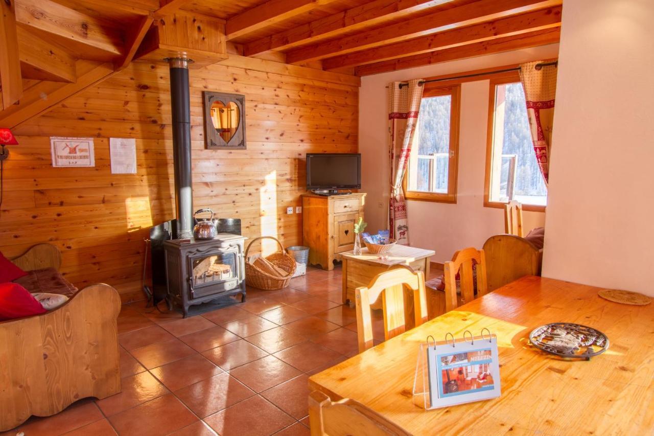 Chalet Le Melezin Hameau Des Chazals Nevache Hautes Alpes Екстер'єр фото
