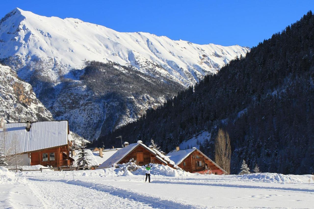 Chalet Le Melezin Hameau Des Chazals Nevache Hautes Alpes Екстер'єр фото
